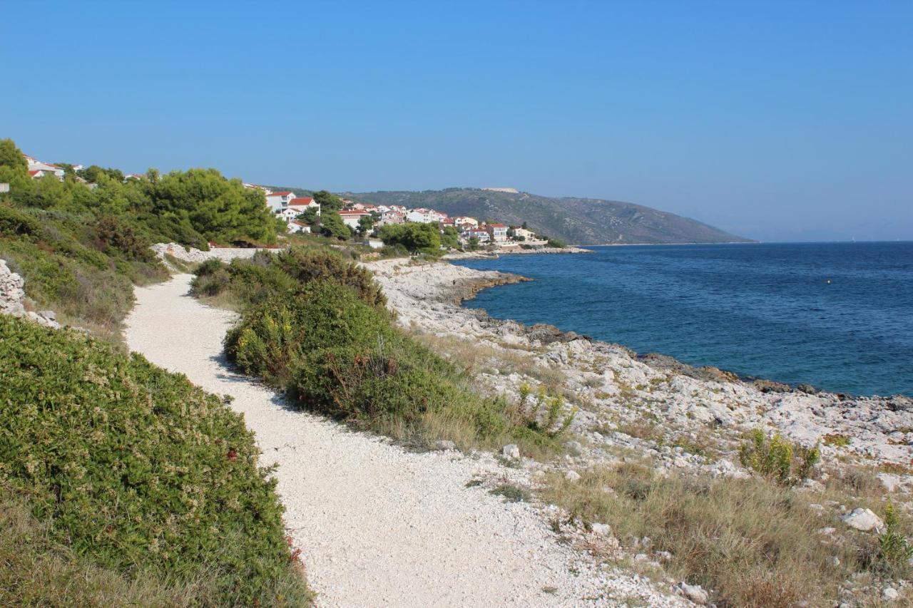 Bayview Apartment Trogir Bagian luar foto